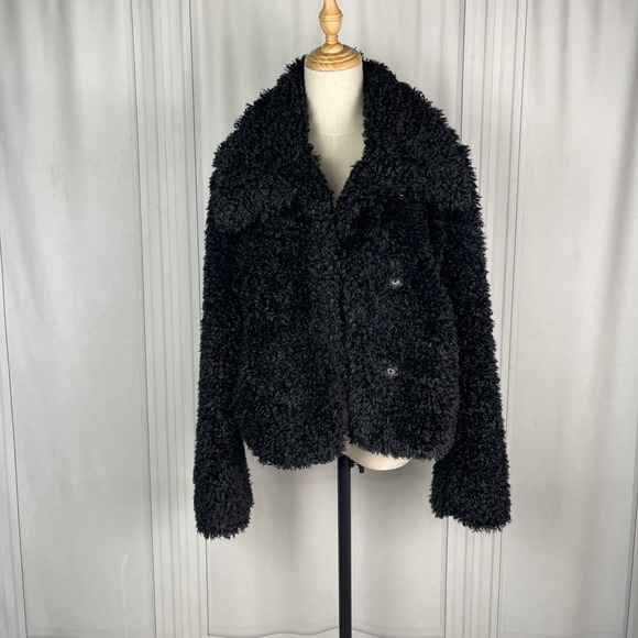 Lulu's Black Teddy Jacket - Picture 4 of 13